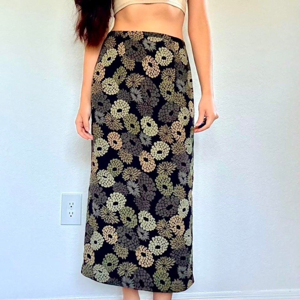 Vintage black & green floral midi skirt